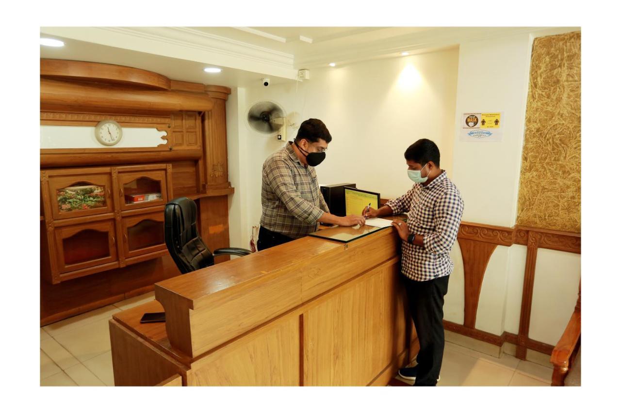 Corridor Calicut Airport Hotel Kondotty Екстер'єр фото